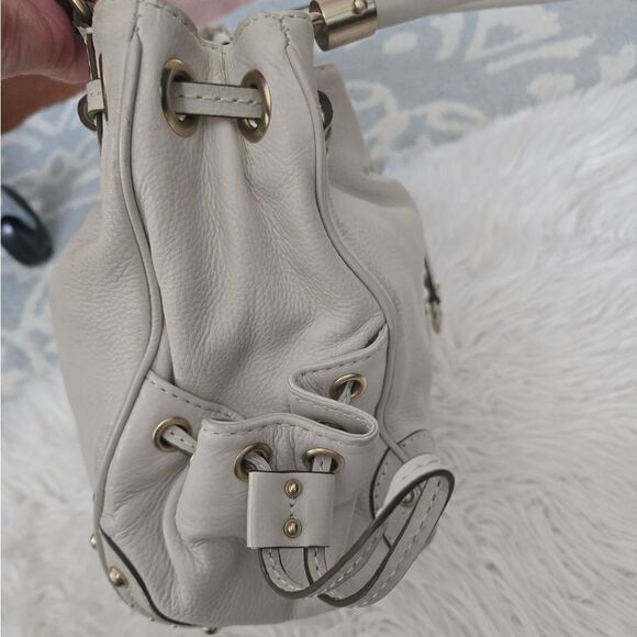 Michael Kors Pebble Leather - Picture 4 of 9